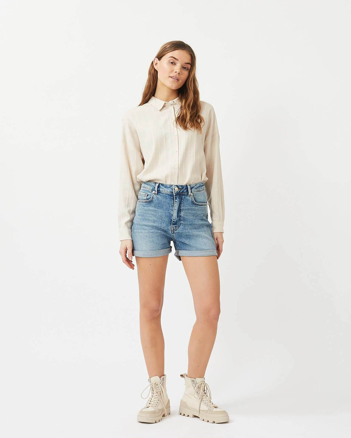 Minimum - Abarna 7496 Shorts #Color_Denim