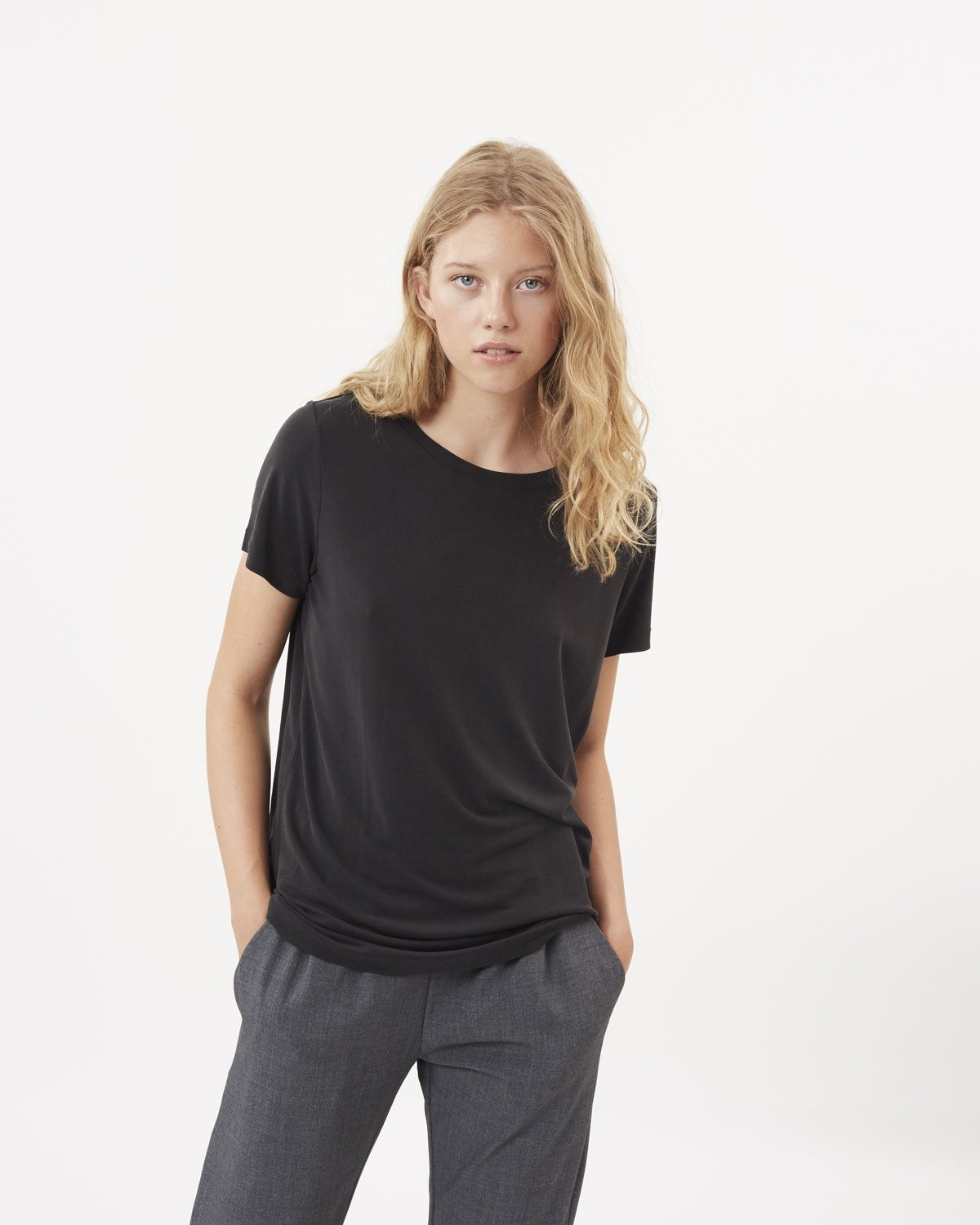 Rynah 0281 Short Sleeved T-Shirt