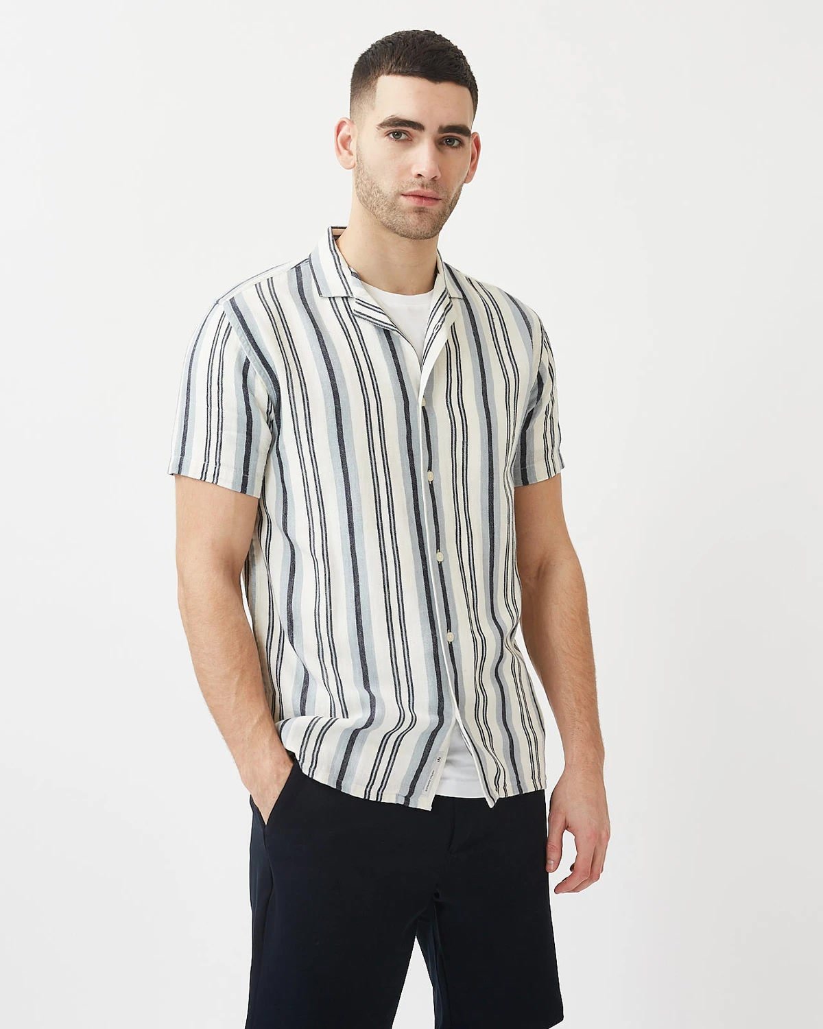 Minimum - Emanuel 8046 Short Sleeved Shirt #Color_Navy Blazer