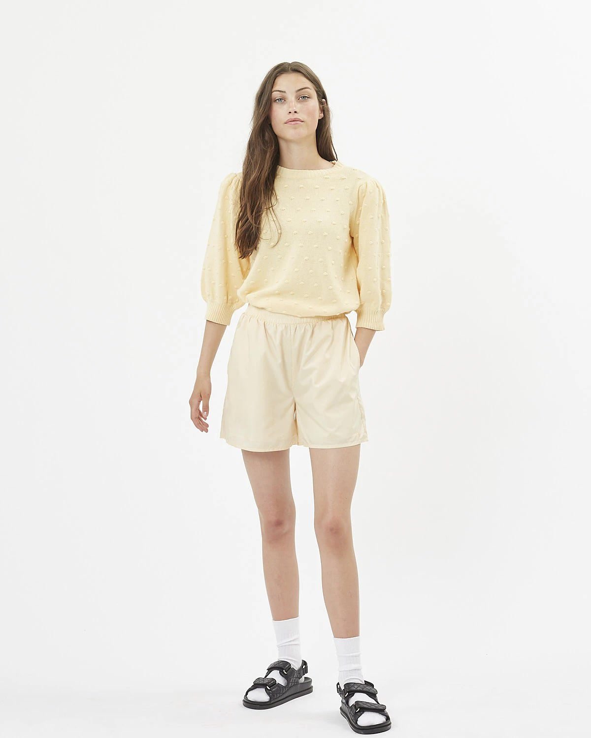 Minimum - Ingri 4068 Shorts #Color_Cornhusk