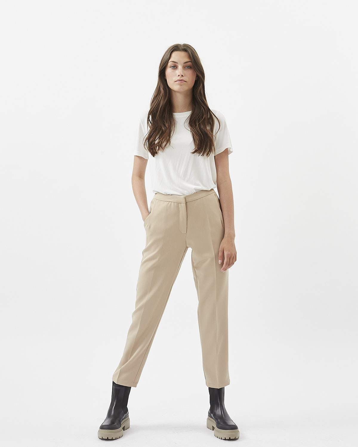 Halle e54 Dressed Pants